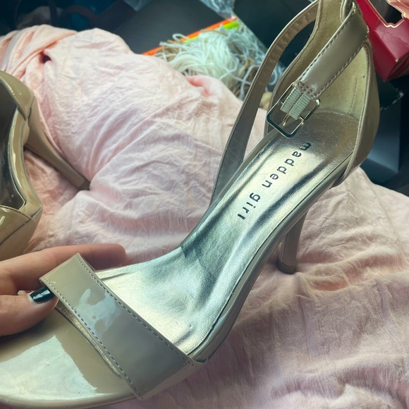 Madden Girl g-Daring - Picture 1 of 5